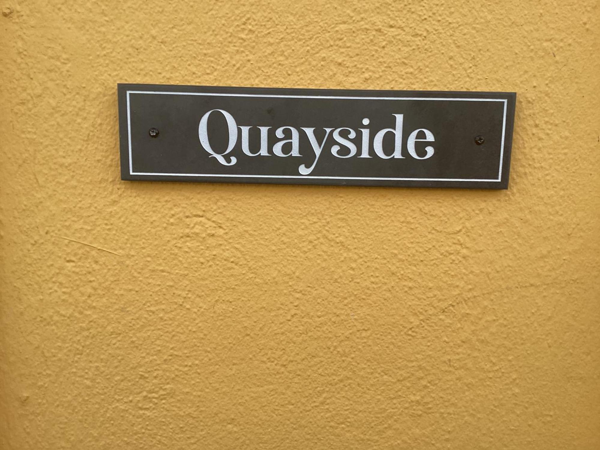 Roundstone Retreats Quayside Luxury Apt Exterior photo